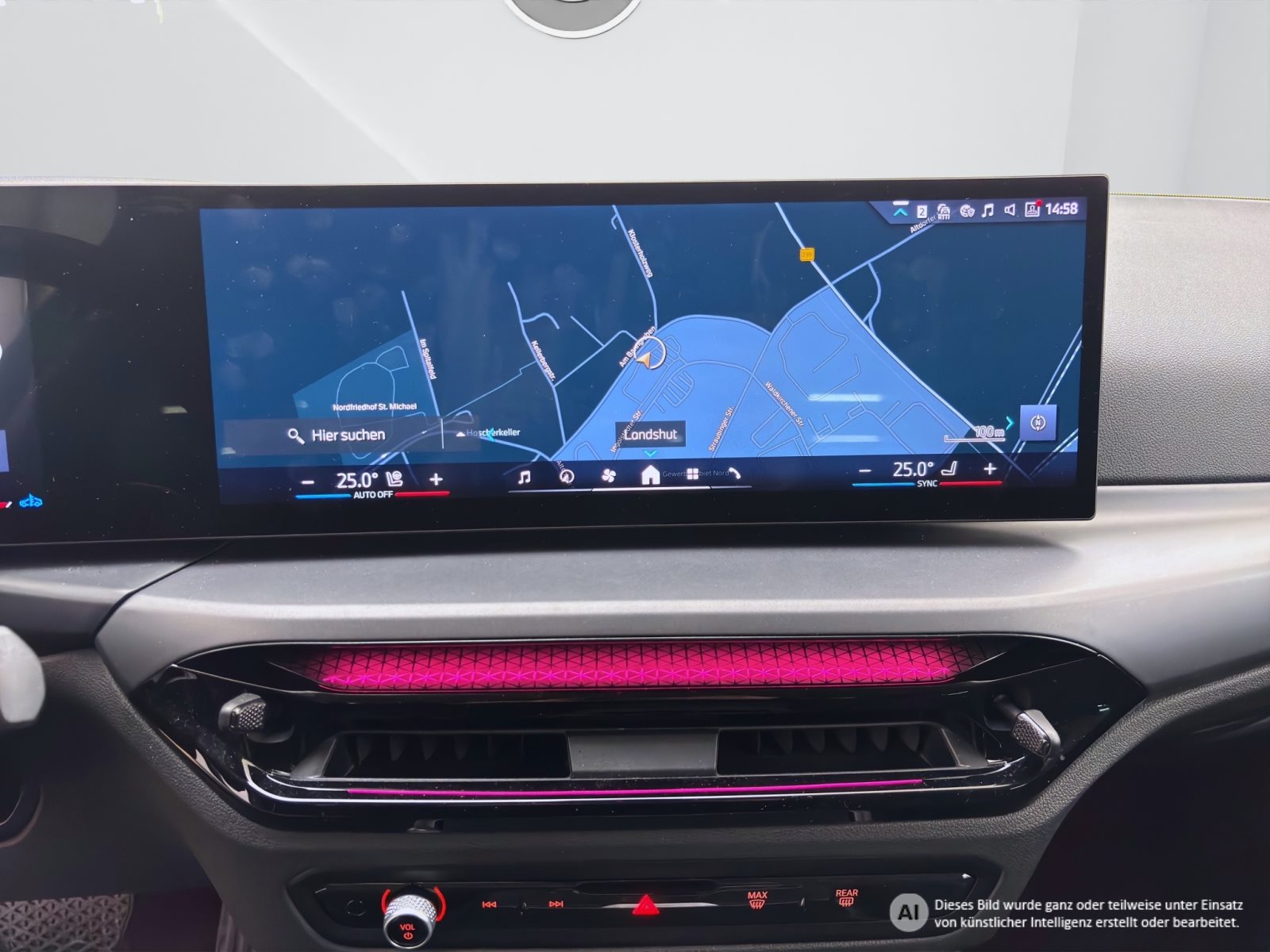 Fahrzeugabbildung BMW 320i Touring [LC+, HiFi, LRH, RFK, AHK, 17 LMR]
