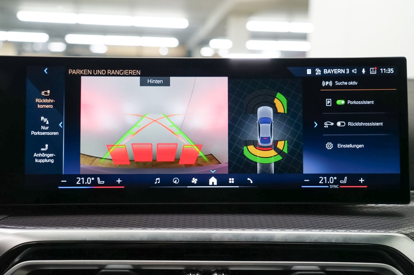 Fahrzeugabbildung BMW i4 eDrive40 Gran Coupé [M Sport, HUD, AHK, ACC, h&k Sound]