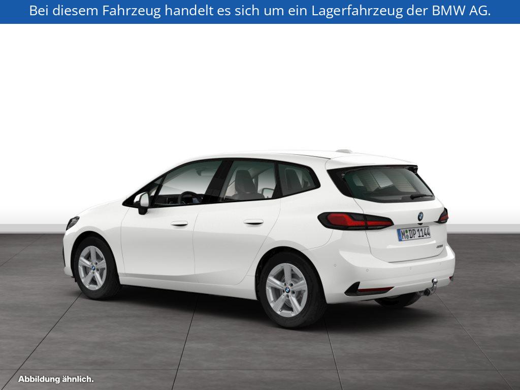 Fahrzeugabbildung BMW 220i Active Tourer