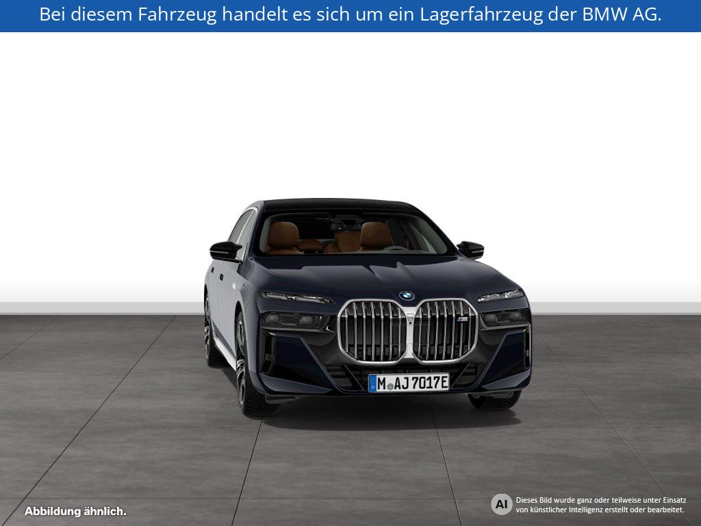Fahrzeugabbildung BMW M760e xDrive Limousine