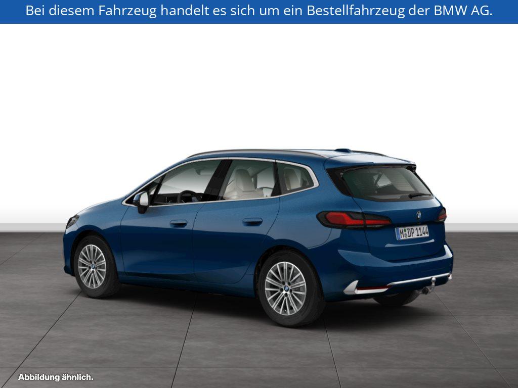 Fahrzeugabbildung BMW 220i Active Tourer