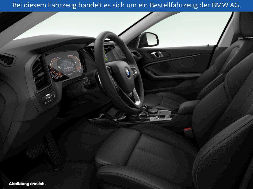 Fahrzeugabbildung BMW 220i xDrive Gran Coupé