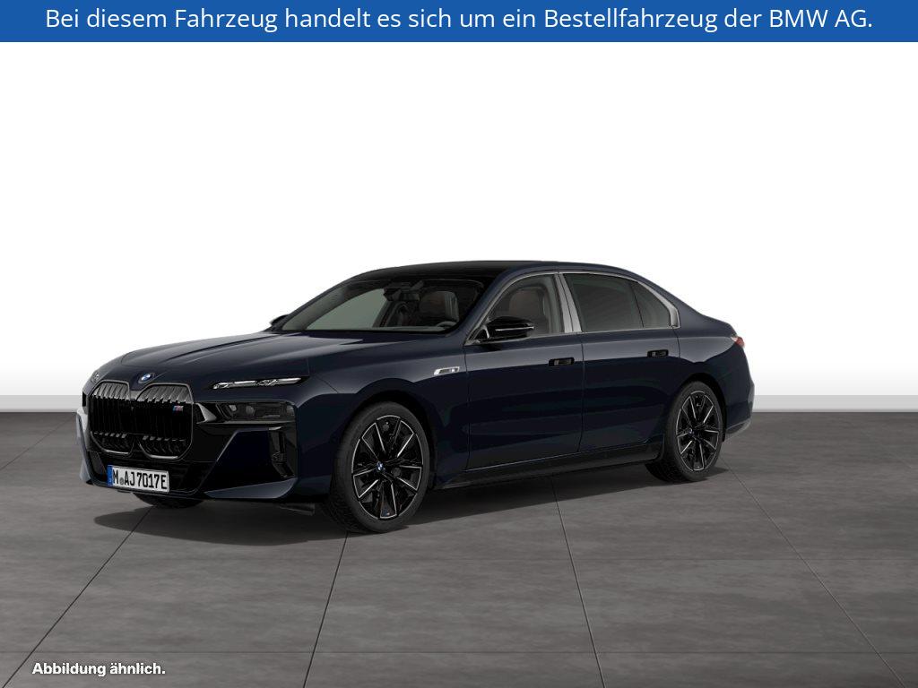 BMW i7 M70 xDrive Limousine