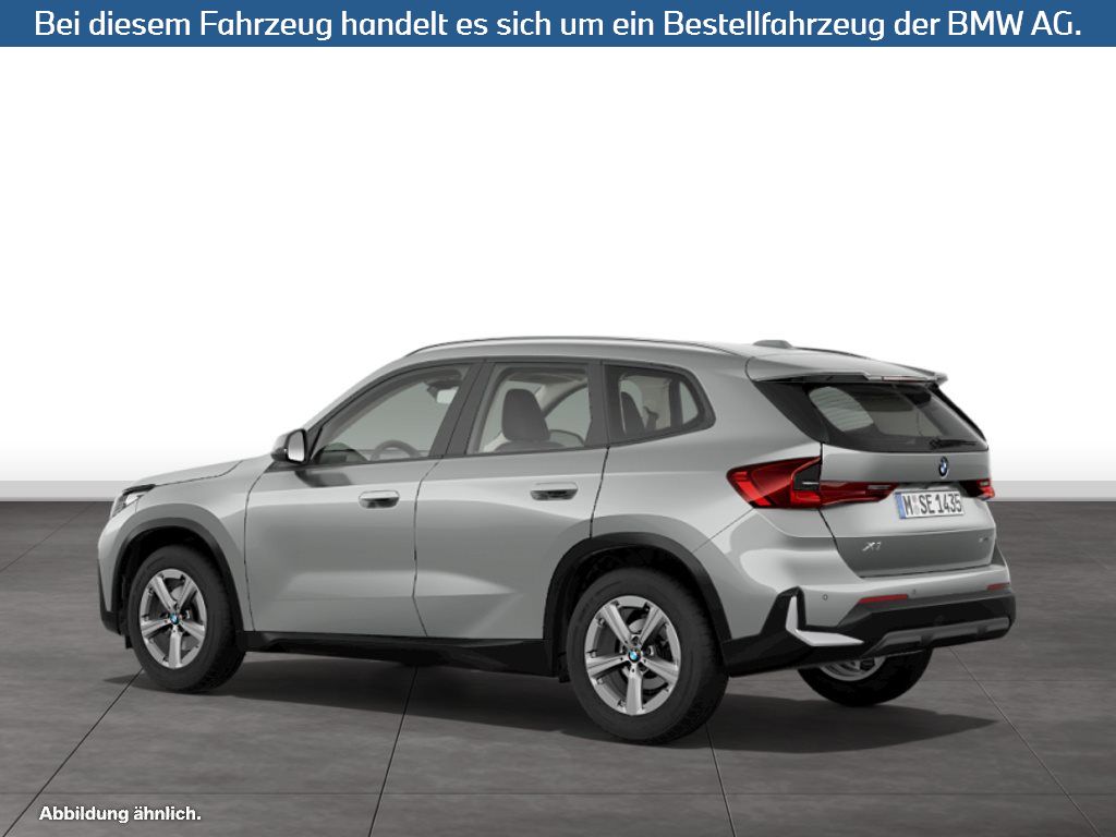 Fahrzeugabbildung BMW X1 sDrive18i SAV