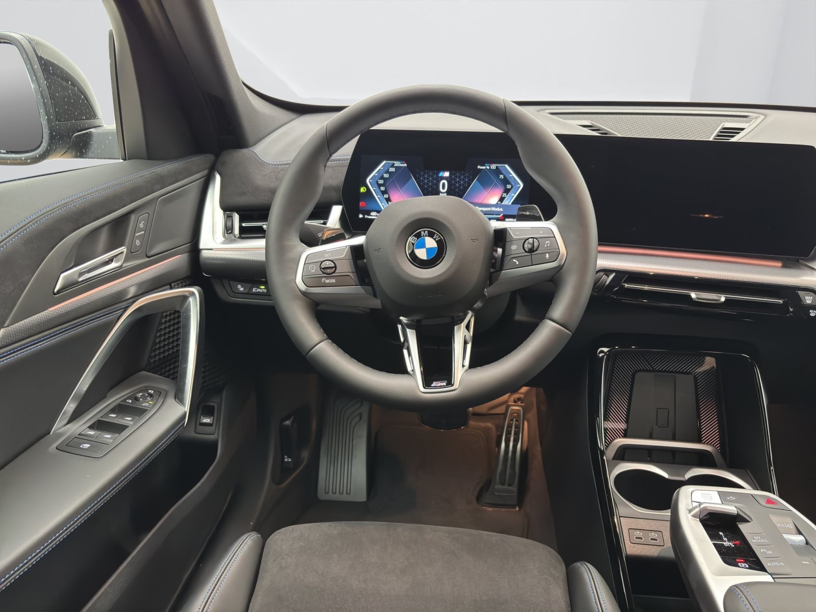 Fahrzeugabbildung BMW X1 sDrive20i [M Sport, AHK, ACC, RFK, 18 LMR]