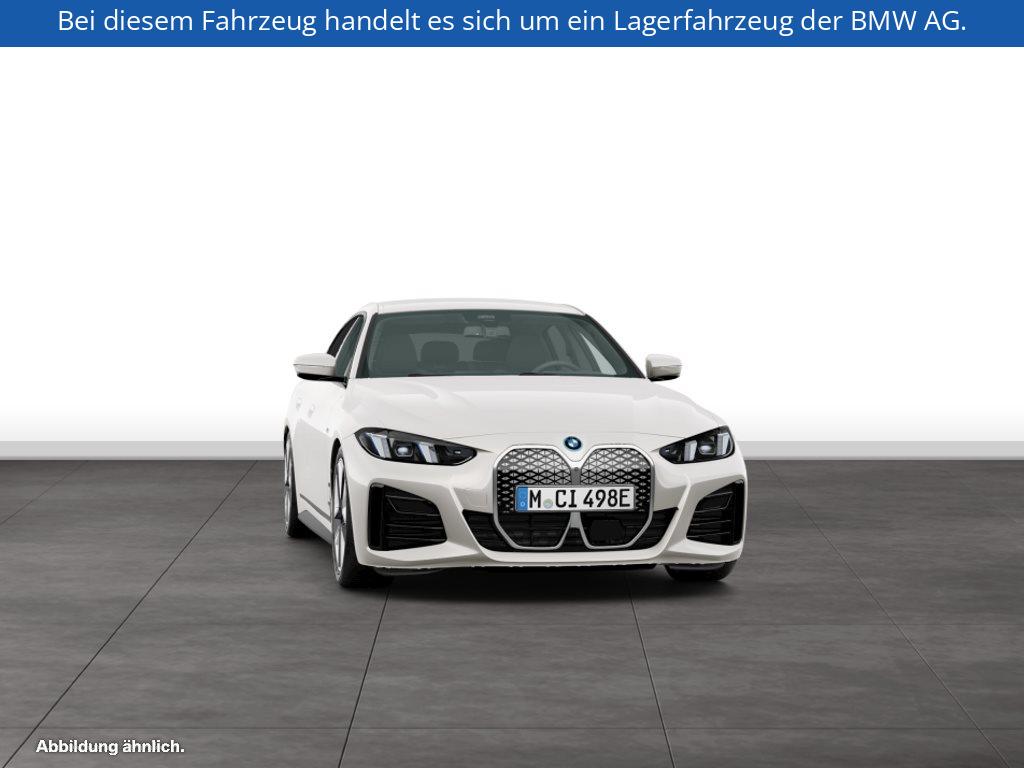 Fahrzeugabbildung BMW i4 xDrive40 Gran Coupé