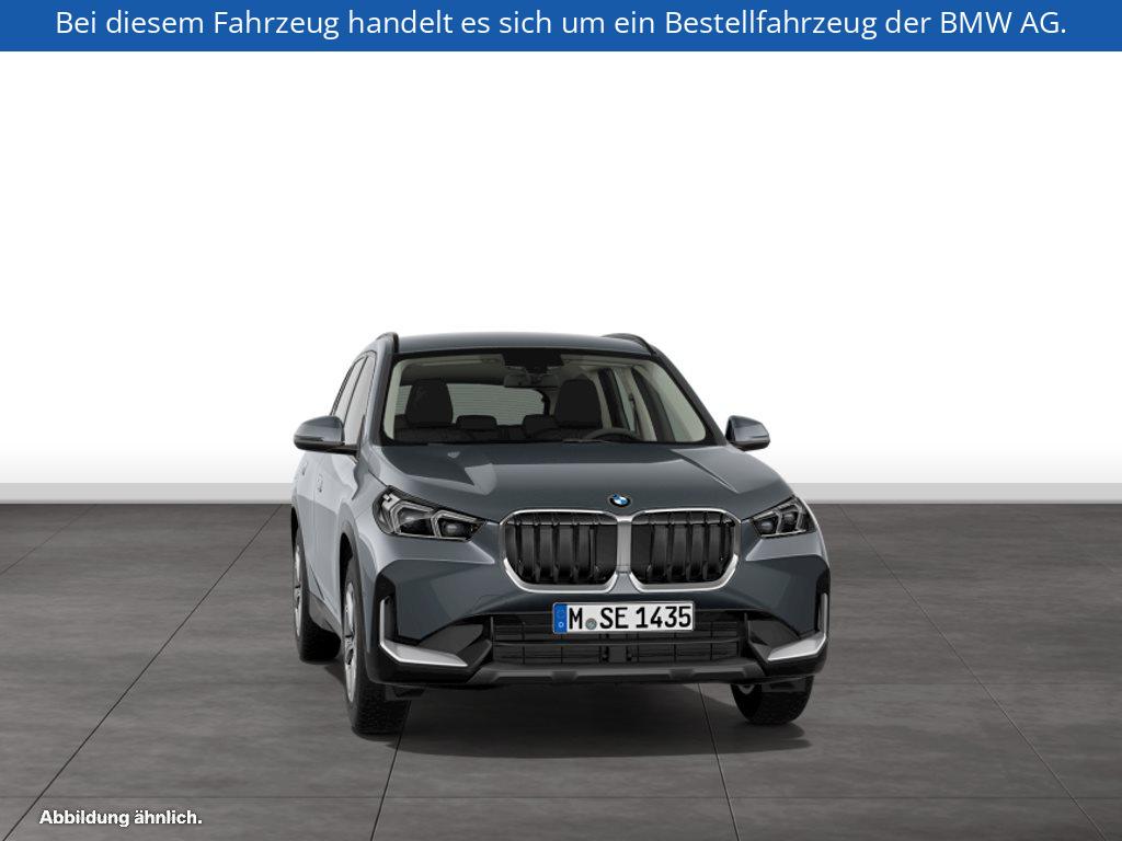 Fahrzeugabbildung BMW X1 sDrive20i