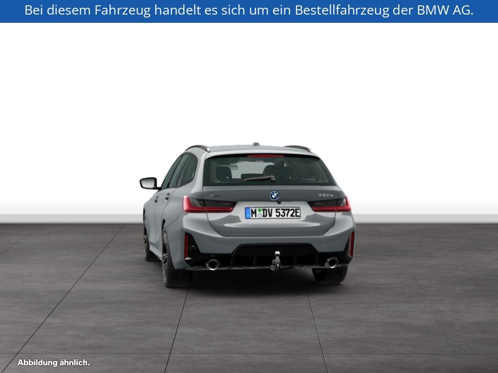 Fahrzeugabbildung BMW 330e xDrive Touring