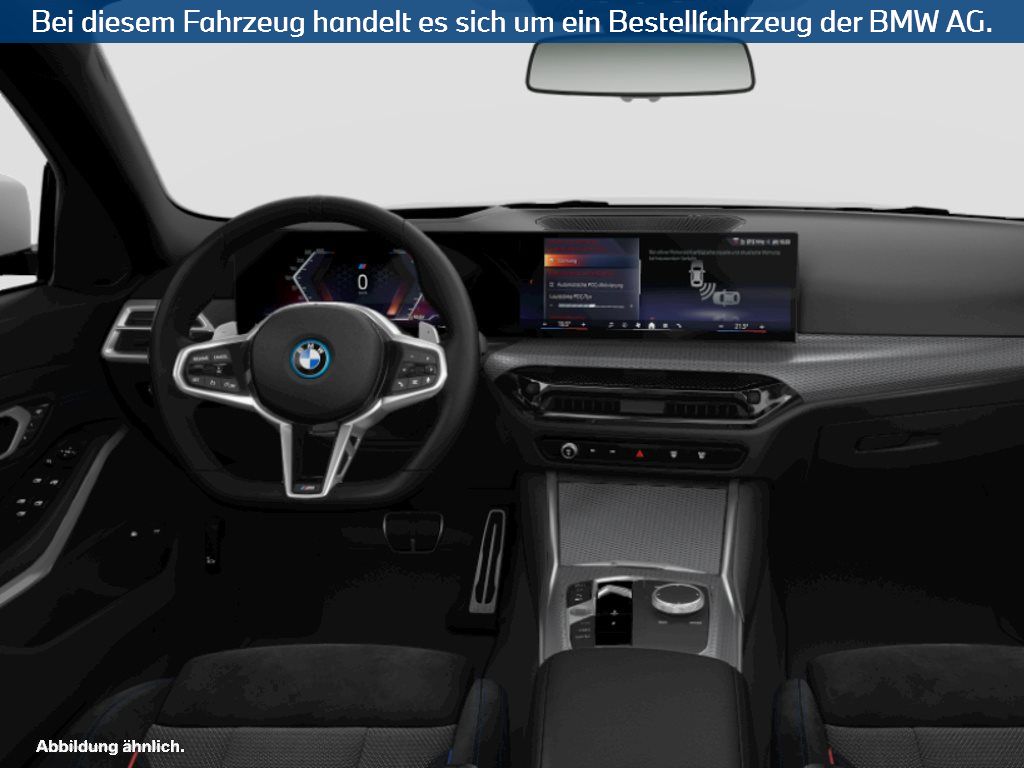 Fahrzeugabbildung BMW 330e Touring