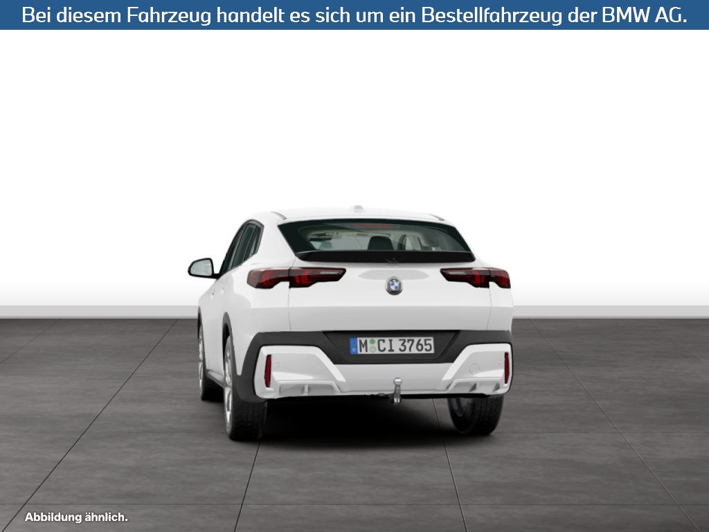 Fahrzeugabbildung BMW X2 xDrive20d