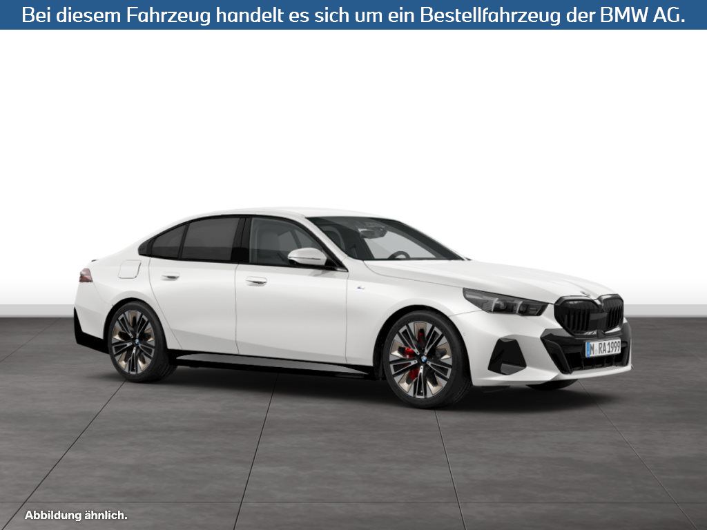Fahrzeugabbildung BMW 520i Limousine