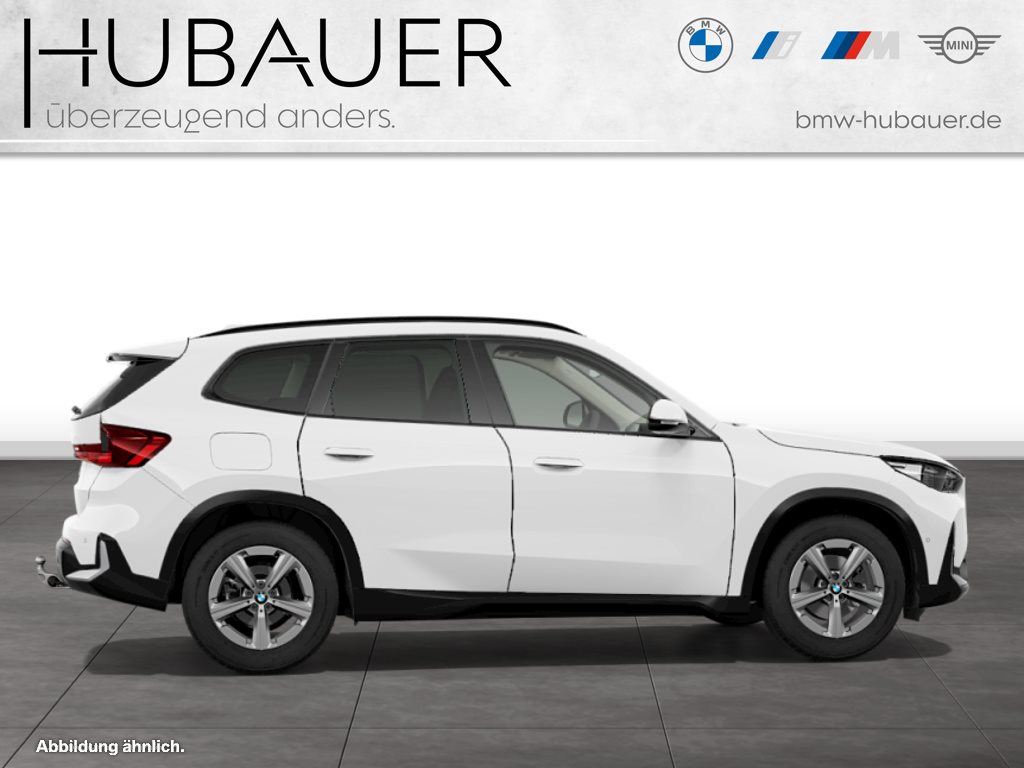 Fahrzeugabbildung BMW X1 sDrive20i [Navi, AHK, ACC, LED, RFK, SHZ, 17 LMR]