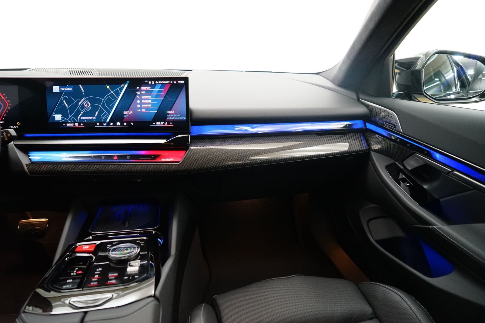 Fahrzeugabbildung BMW M5 Touring [Ultimate Package, HUD, ACC, AHK]