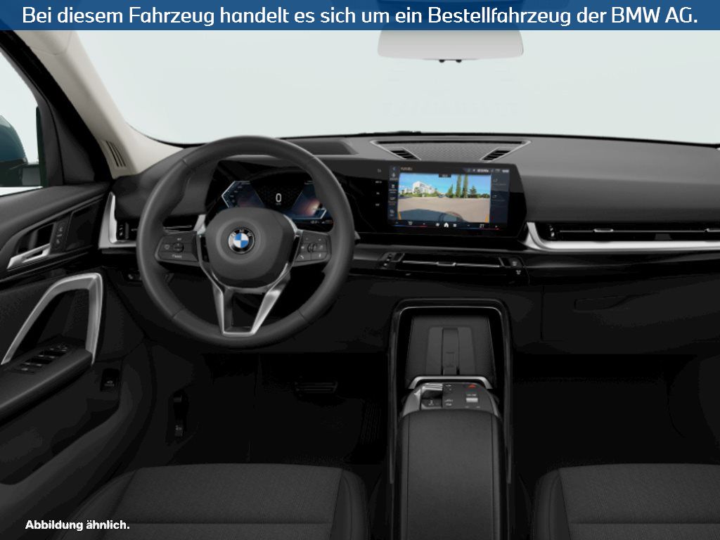 Fahrzeugabbildung BMW X2 sDrive20i