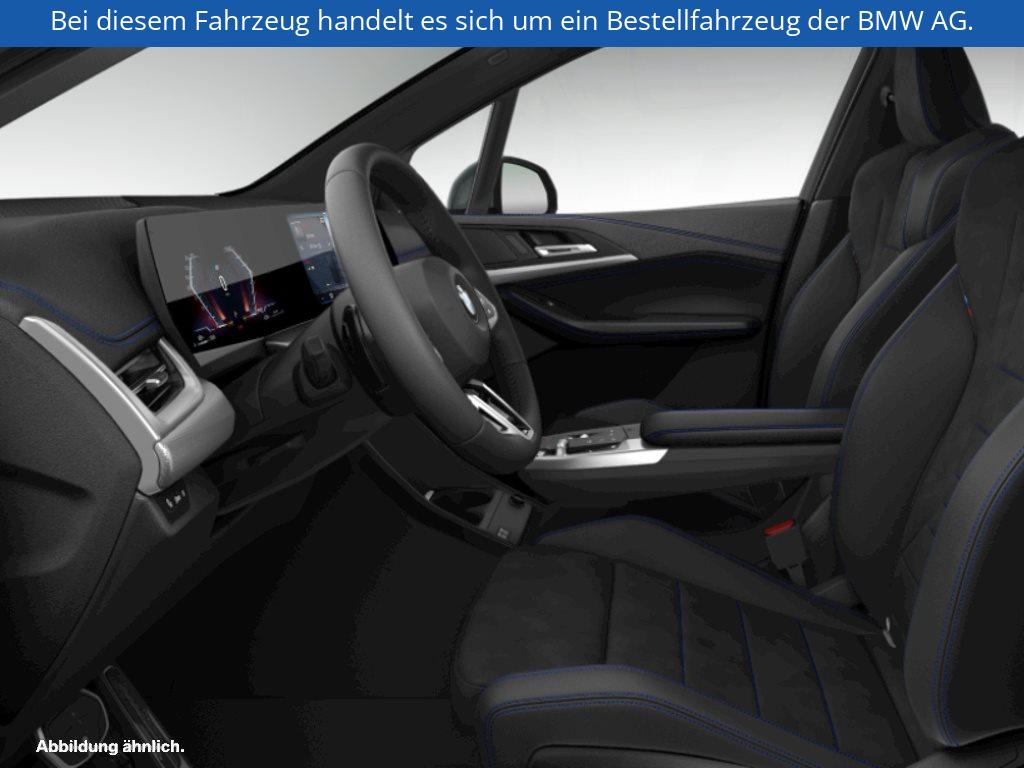 Fahrzeugabbildung BMW 216i Active Tourer