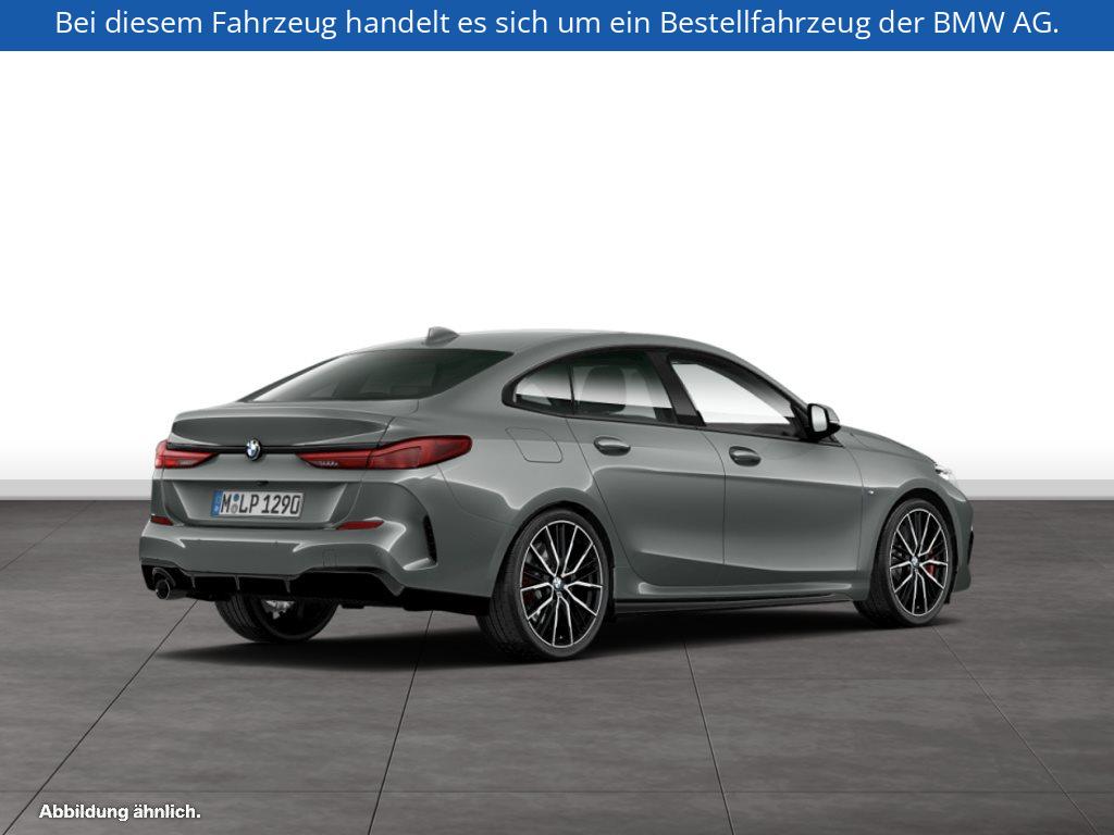 Fahrzeugabbildung BMW 218i Gran Coupé