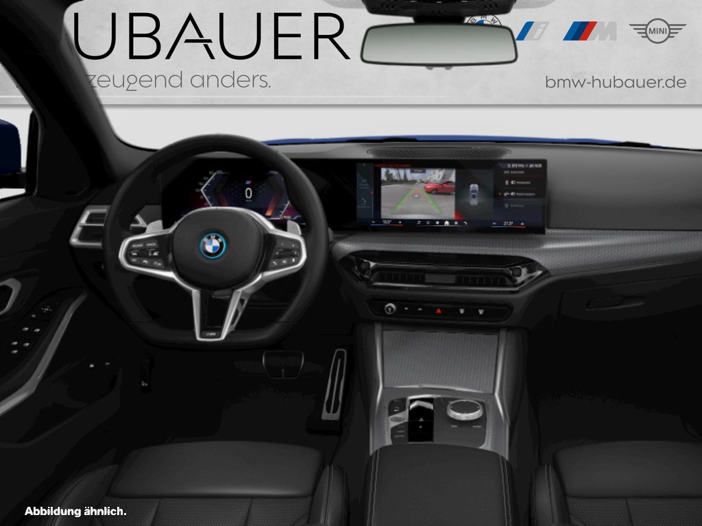 Fahrzeugabbildung BMW 330e xDrive Touring [M Sport, AHK, ACC, RFK, 18 LMR]