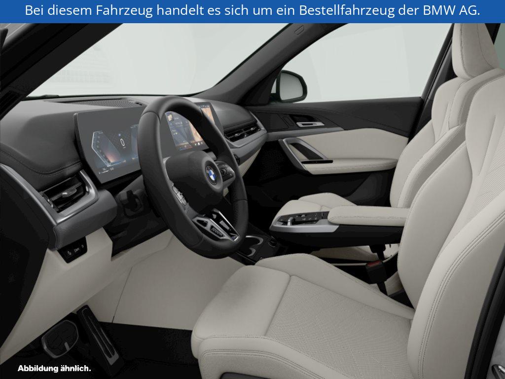 Fahrzeugabbildung BMW X1 sDrive20i