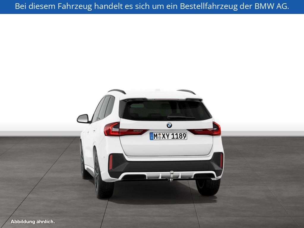 Fahrzeugabbildung BMW X1 sDrive20i