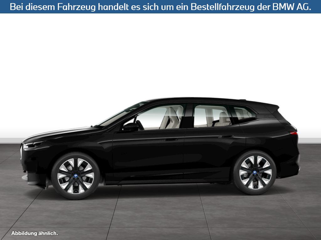 Fahrzeugabbildung BMW iX xDrive40
