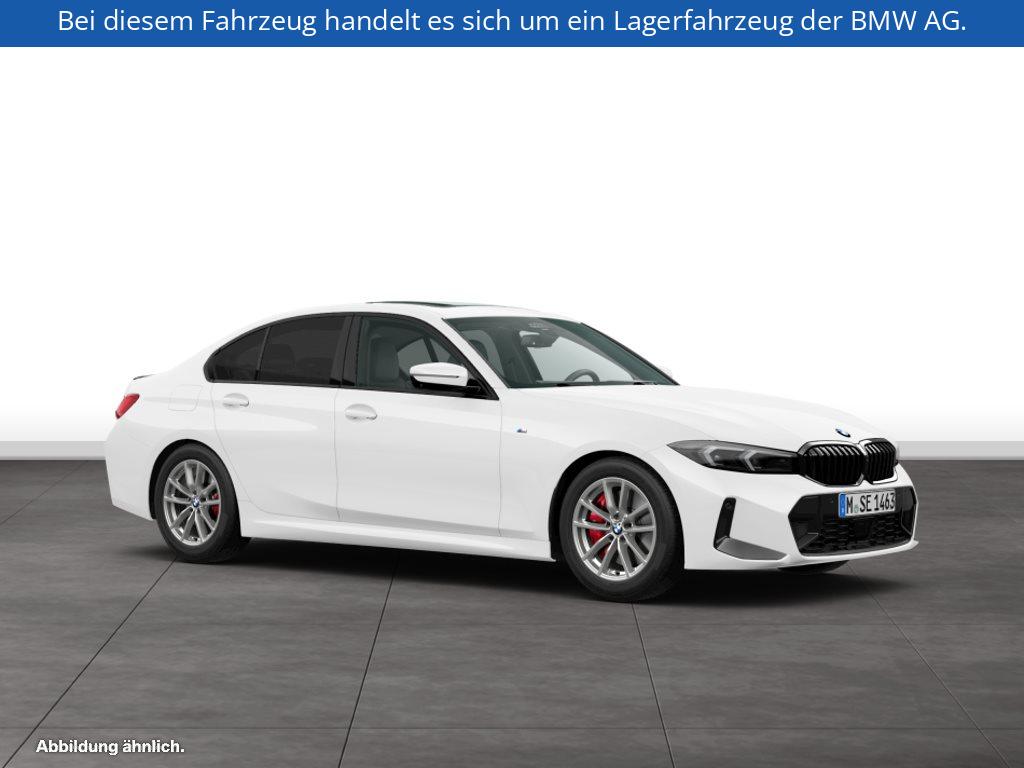 Fahrzeugabbildung BMW 330i xDrive Limousine
