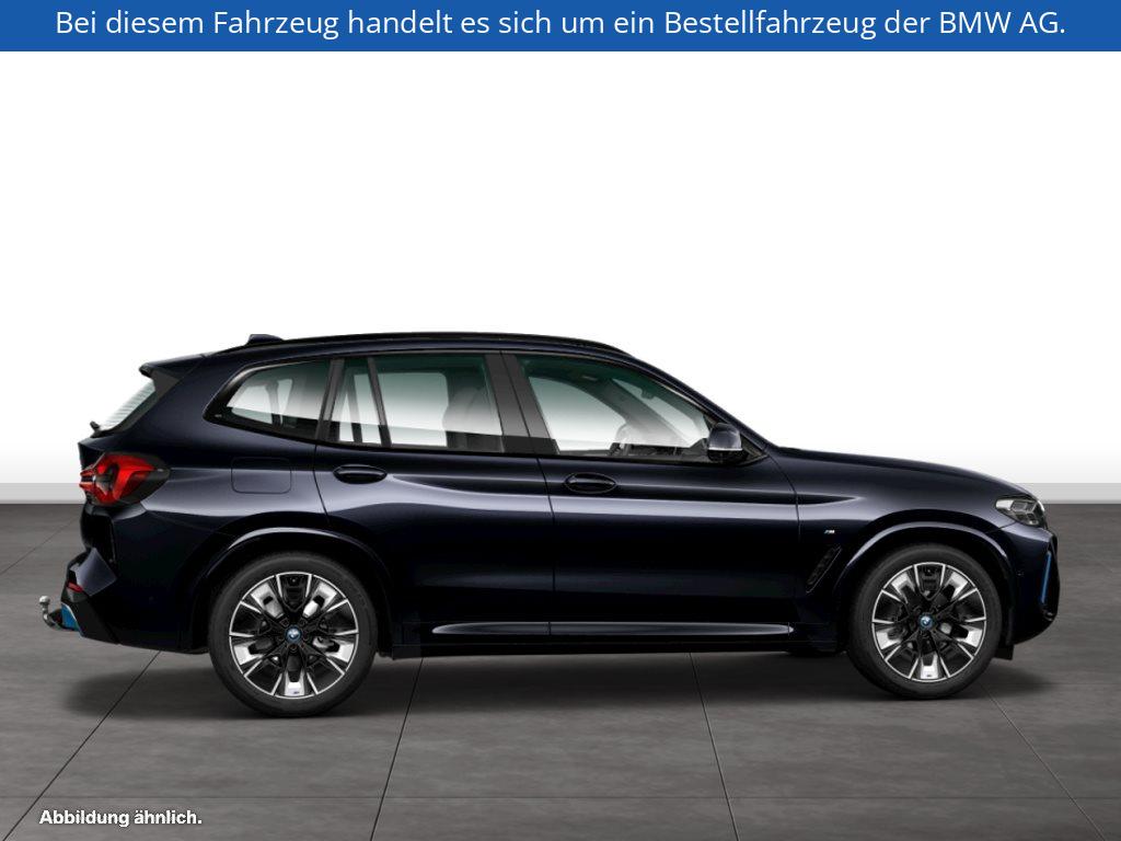 Fahrzeugabbildung BMW iX3 M Sport