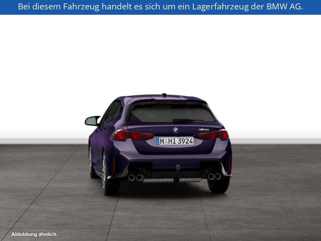 Fahrzeugabbildung BMW M135 xDrive