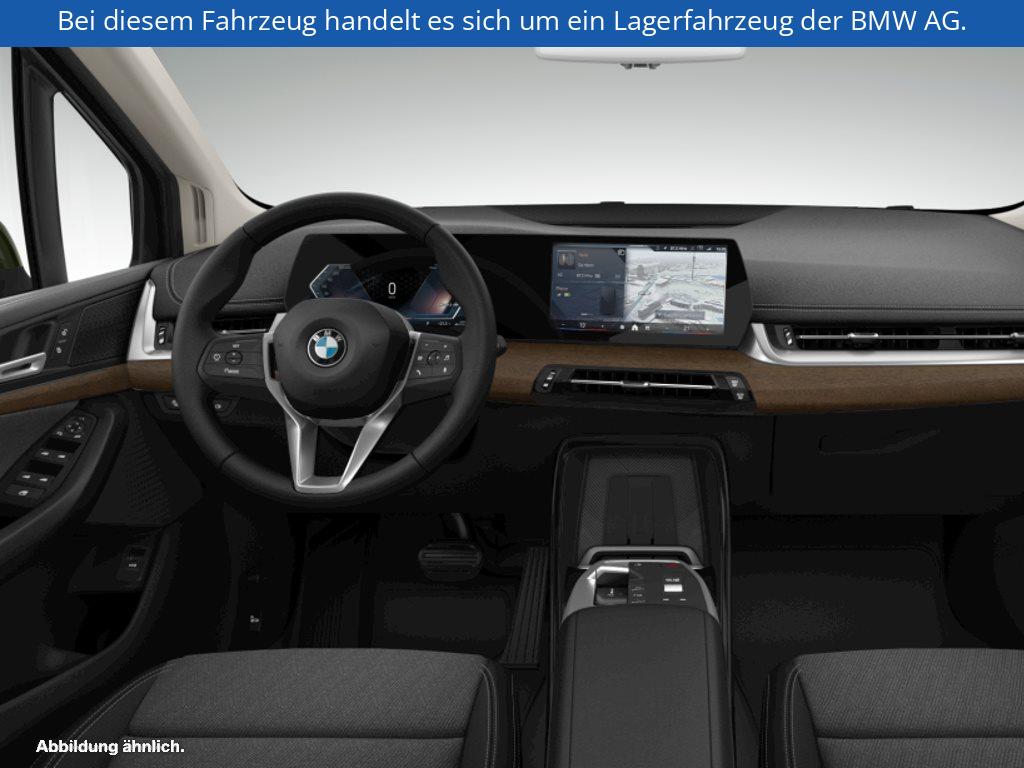 Fahrzeugabbildung BMW 220i Active Tourer