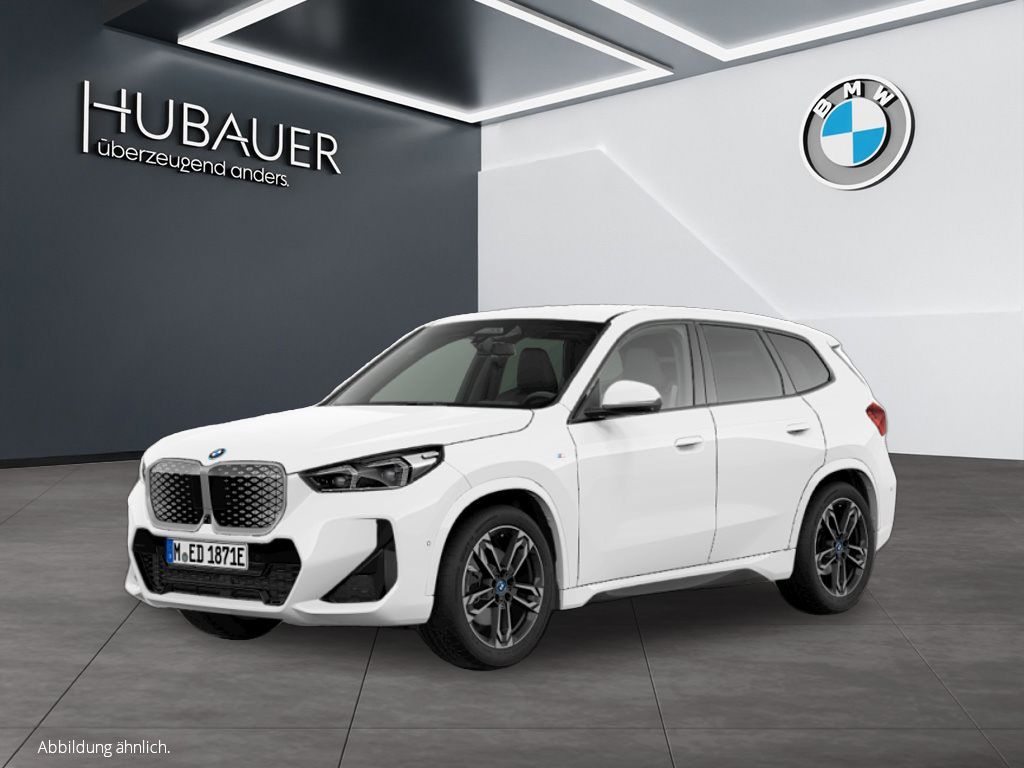BMW iX1 xDrive30