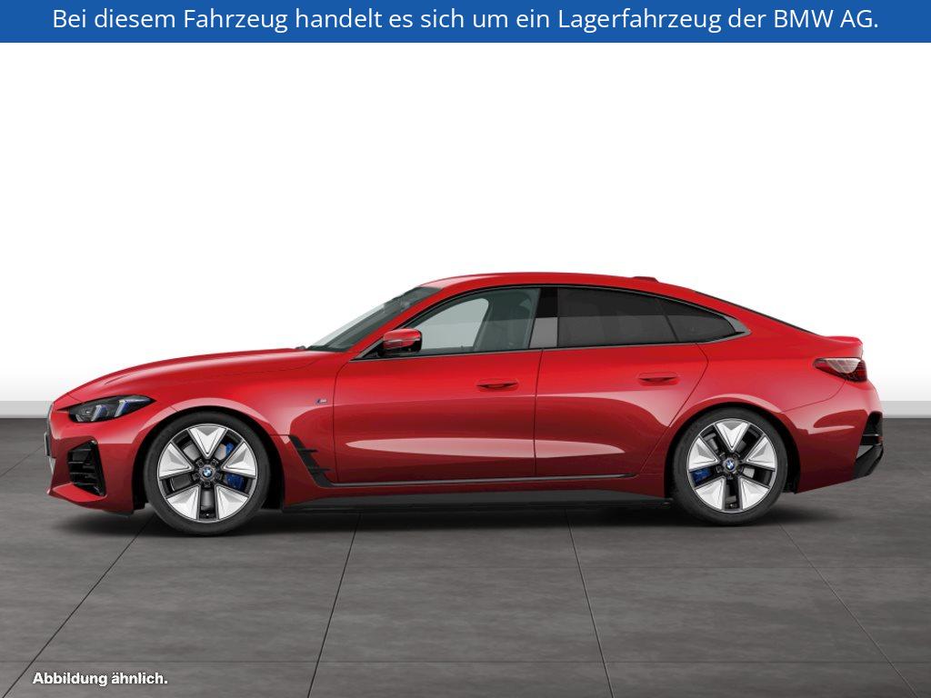 Fahrzeugabbildung BMW i4 xDrive40 Gran Coupé