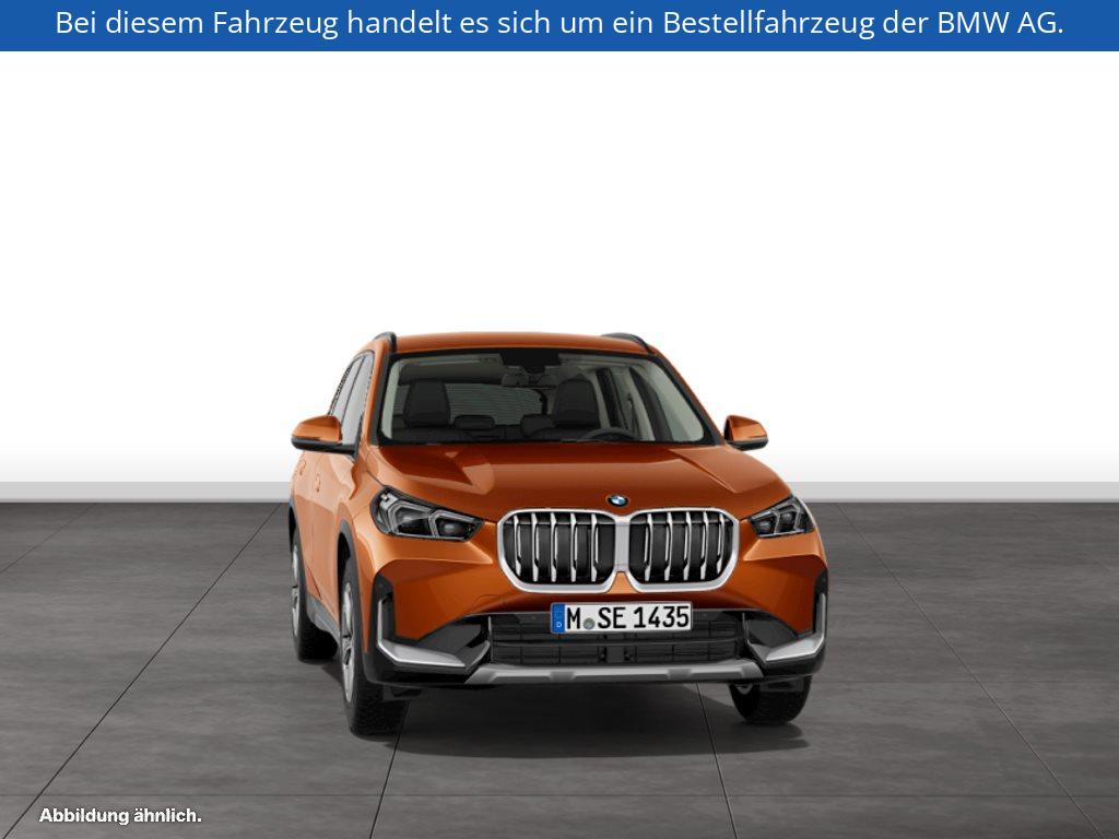 Fahrzeugabbildung BMW X1 sDrive18i SAV