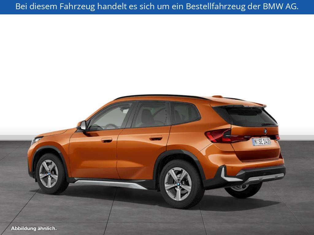 Fahrzeugabbildung BMW X1 sDrive18i SAV