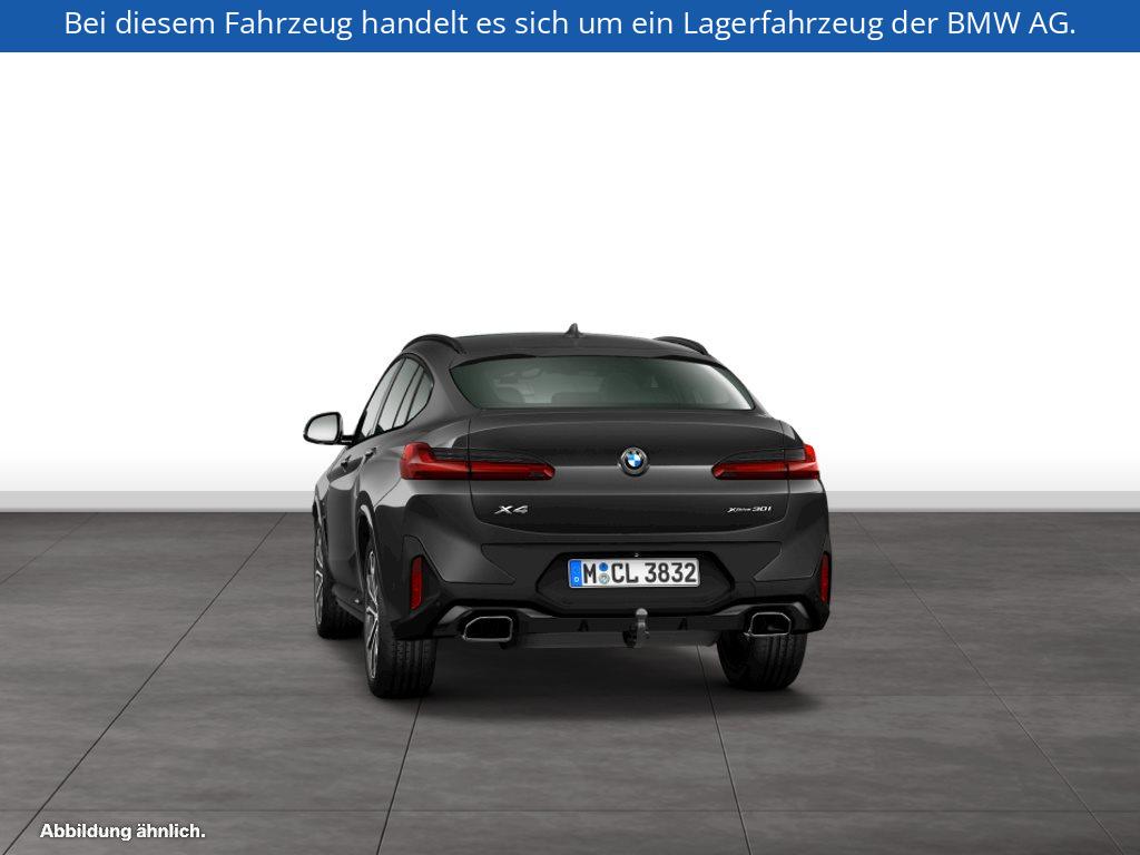 Fahrzeugabbildung BMW X4 xDrive30i