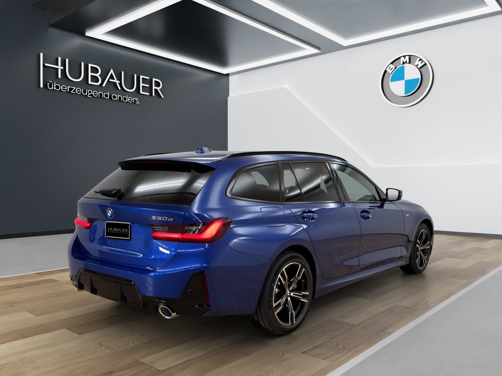 Fahrzeugabbildung BMW 330e Touring [M Sport, AHK, ACC, RFK, SHZ, HiFi]