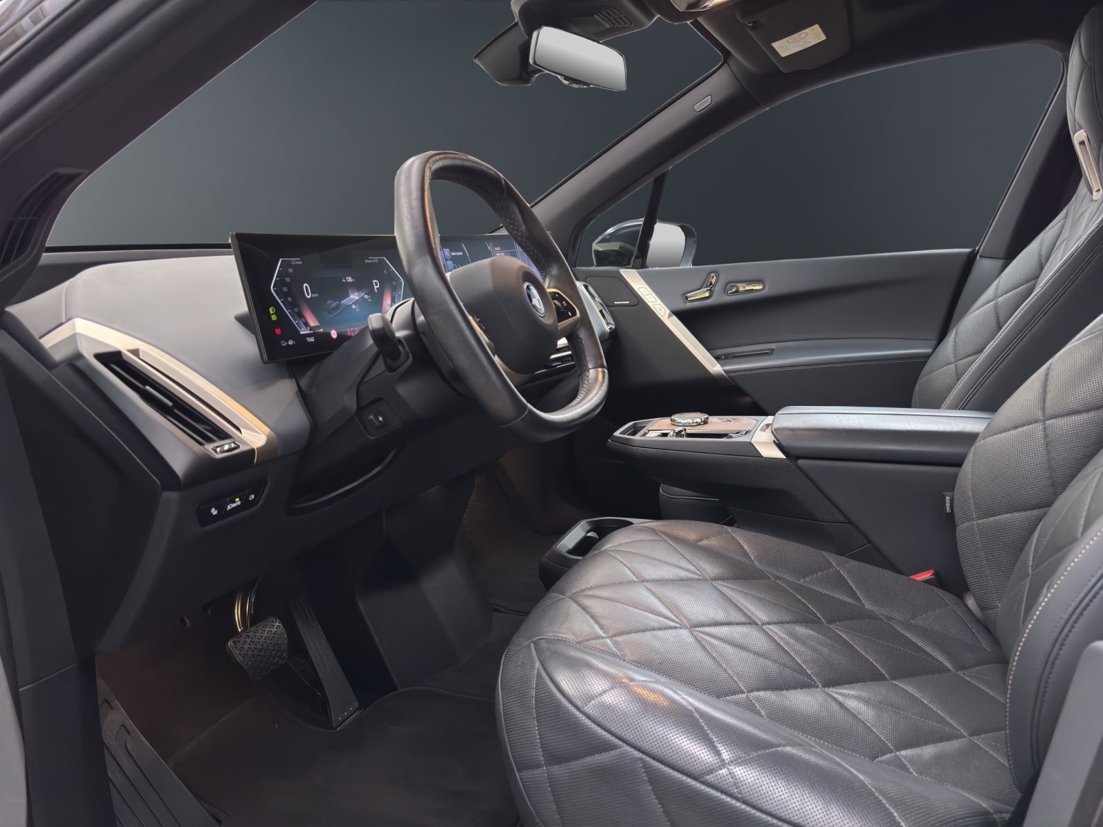 Fahrzeugabbildung BMW iX xDrive40 [Sportpaket, SkyLounge, Laser, AHK]