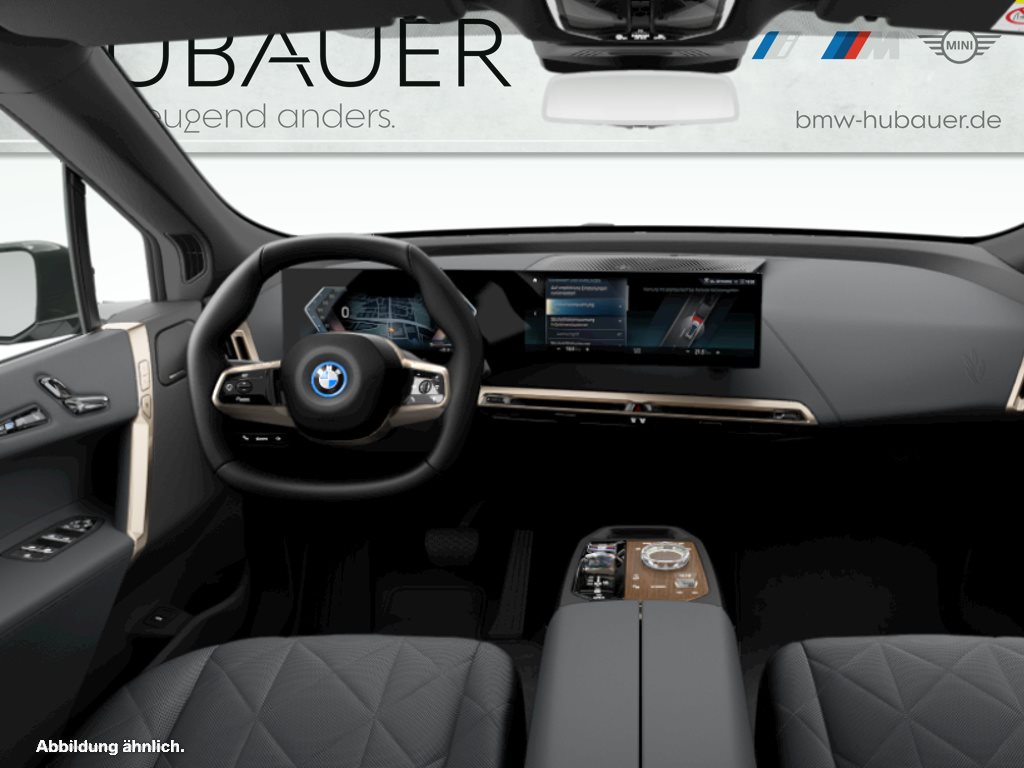 Fahrzeugabbildung BMW iX xDrive40 [Sportpaket, SkyLounge, Laser, AHK]