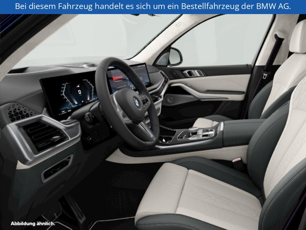 Fahrzeugabbildung BMW X7 M60i xDrive
