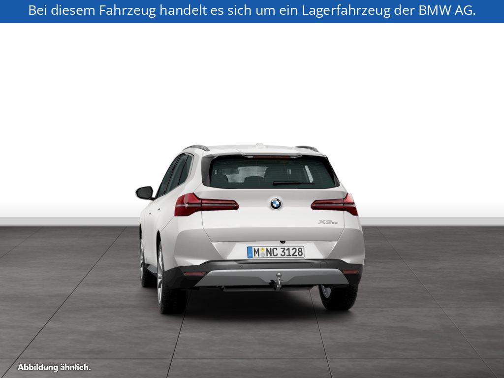 Fahrzeugabbildung BMW X3 20 xDrive