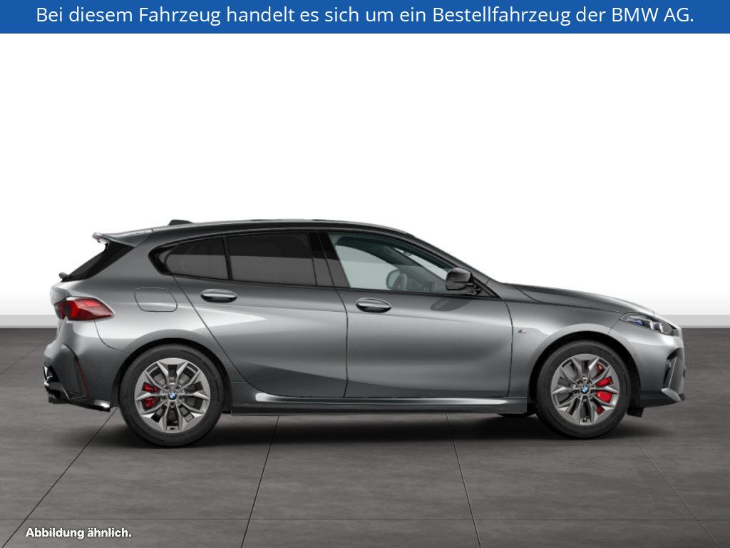 Fahrzeugabbildung BMW M135 xDrive