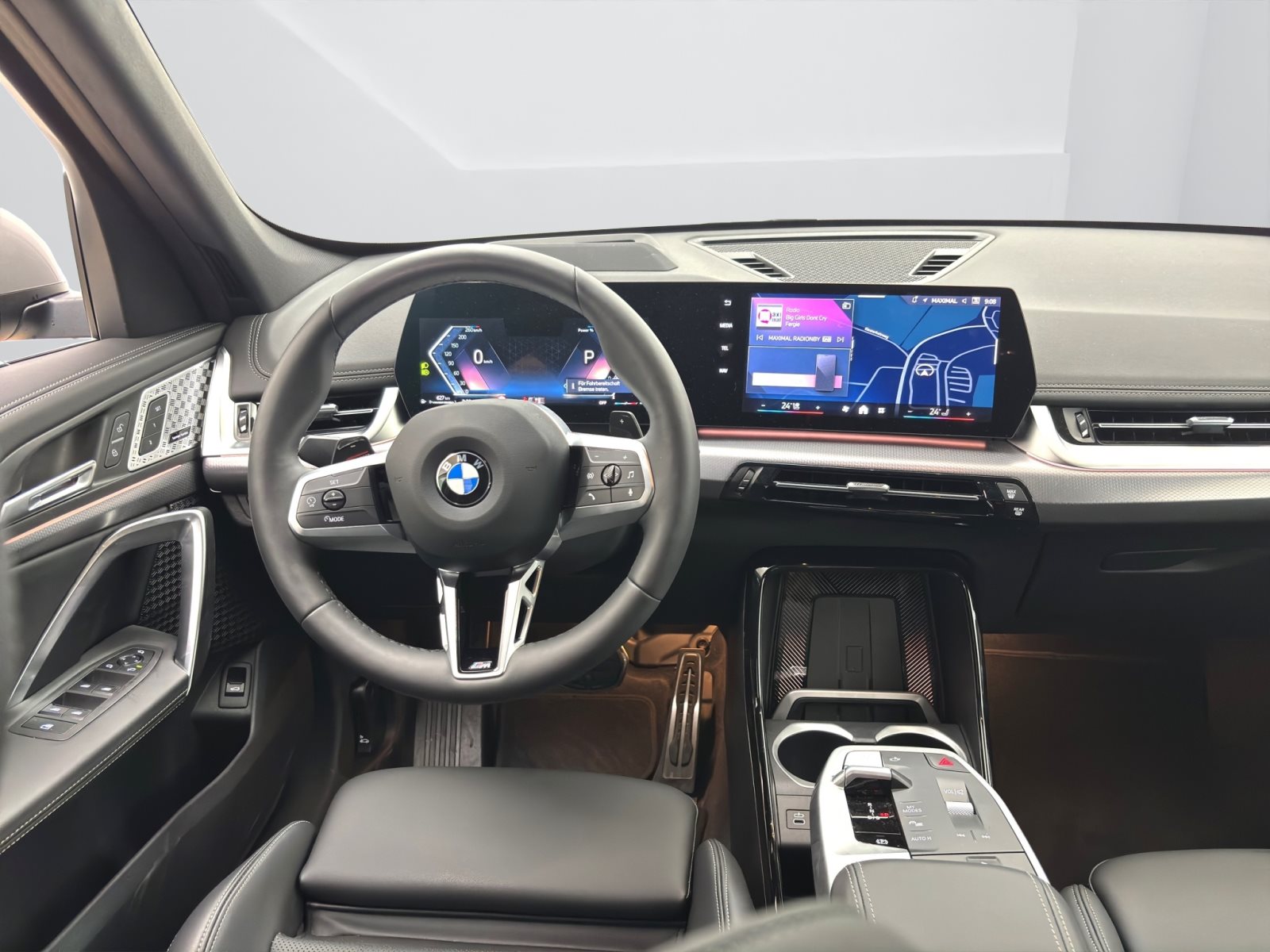 Fahrzeugabbildung BMW X1 xDrive23i [M Sport, HUD, AHK, ACC, Sitze elektr.]