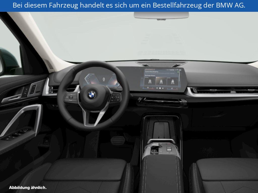 Fahrzeugabbildung BMW X1 sDrive20i