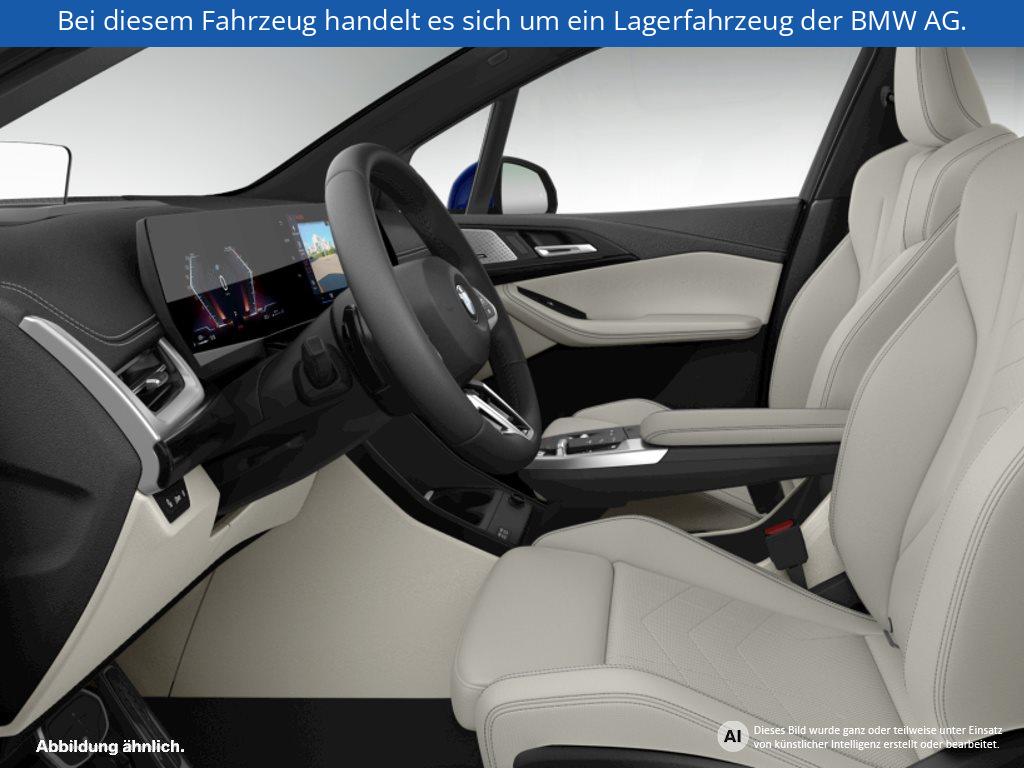 Fahrzeugabbildung BMW 220i Active Tourer