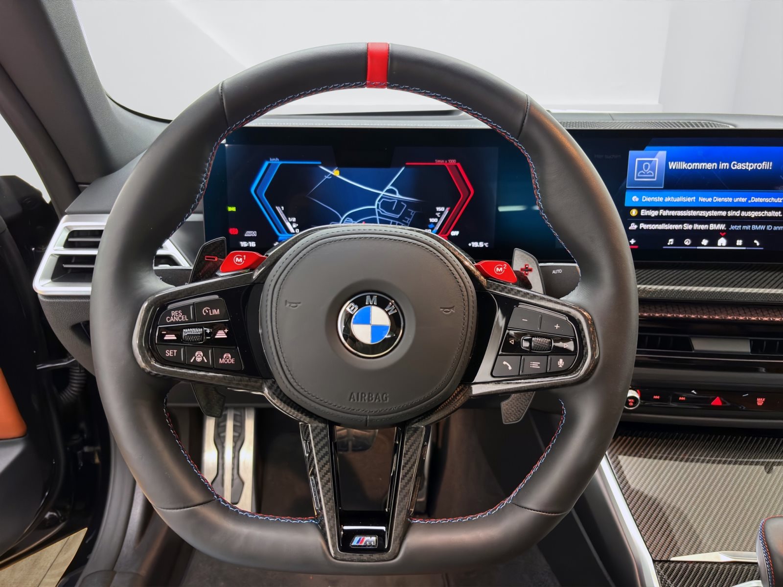 Fahrzeugabbildung BMW M4 Competition MxDrive Cabrio [M Drivers, 360°]
