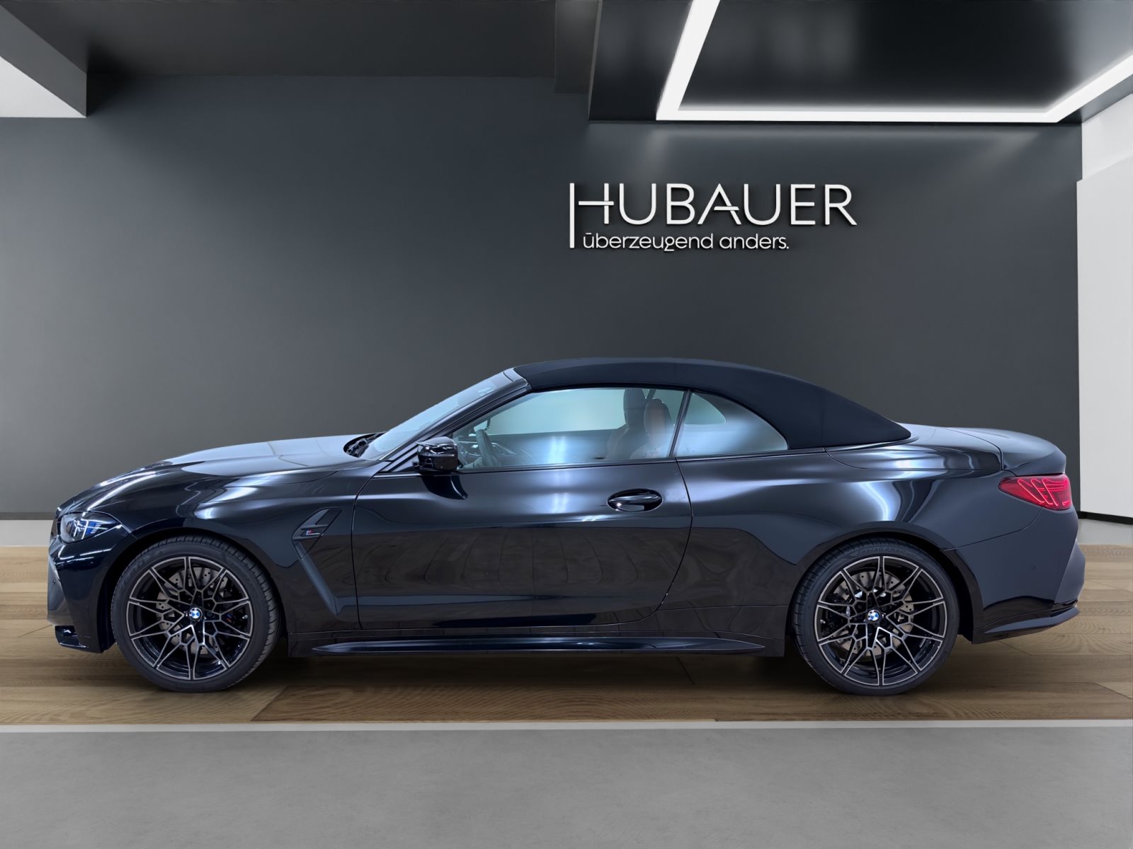 Fahrzeugabbildung BMW M4 Competition MxDrive Cabrio [M Drivers, 360°]