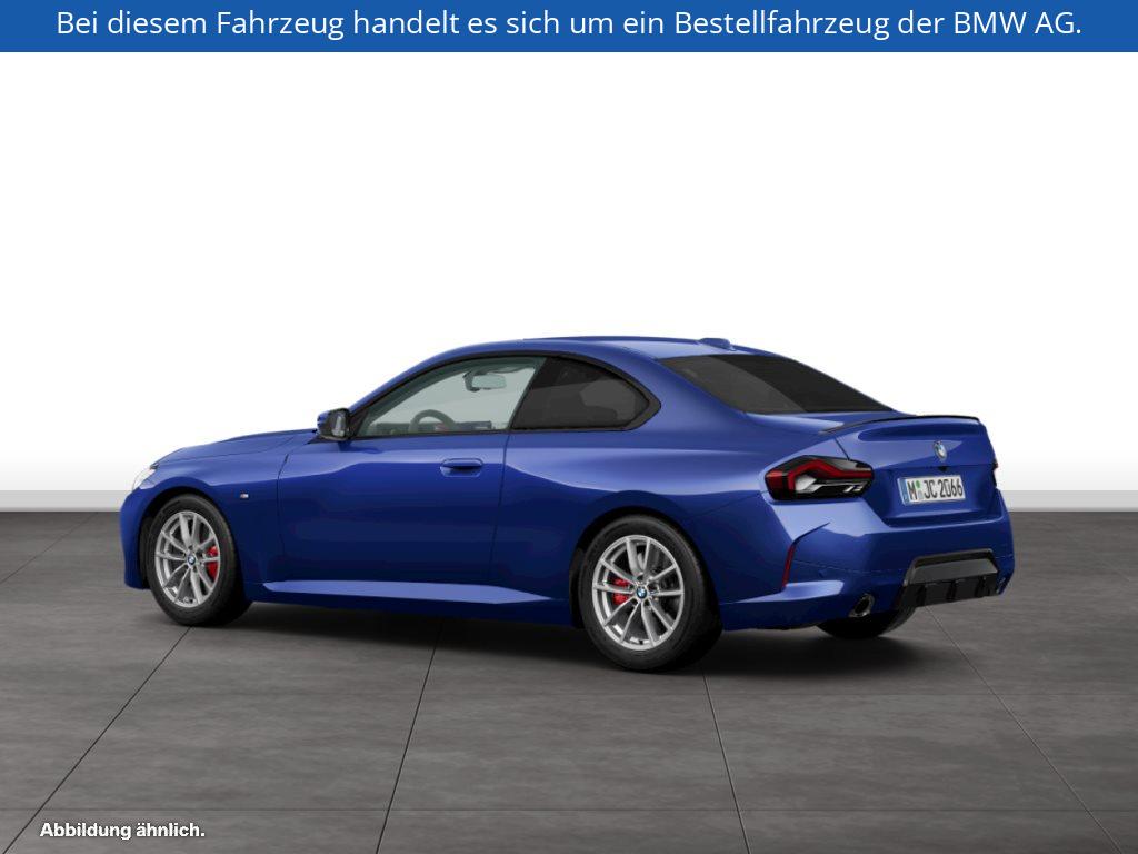 Fahrzeugabbildung BMW 218i Coupé