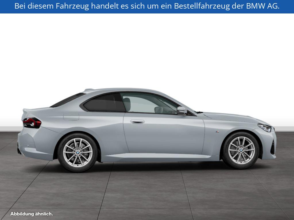 Fahrzeugabbildung BMW 218i Coupé