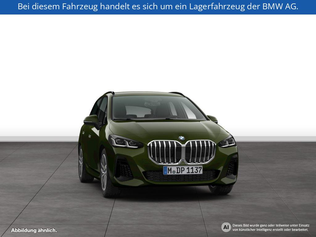 Fahrzeugabbildung BMW 220i Active Tourer