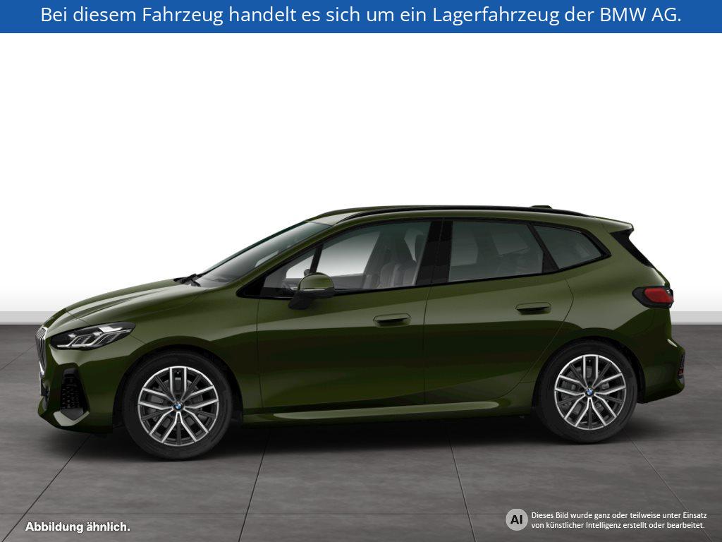 Fahrzeugabbildung BMW 220i Active Tourer