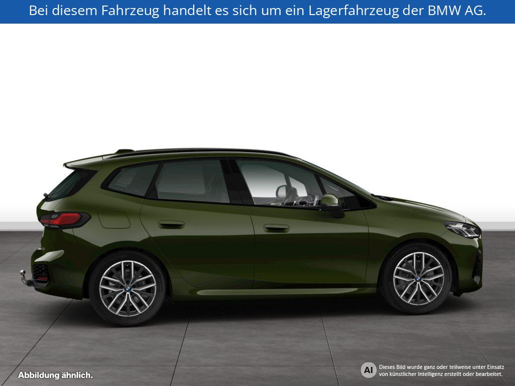 Fahrzeugabbildung BMW 220i Active Tourer