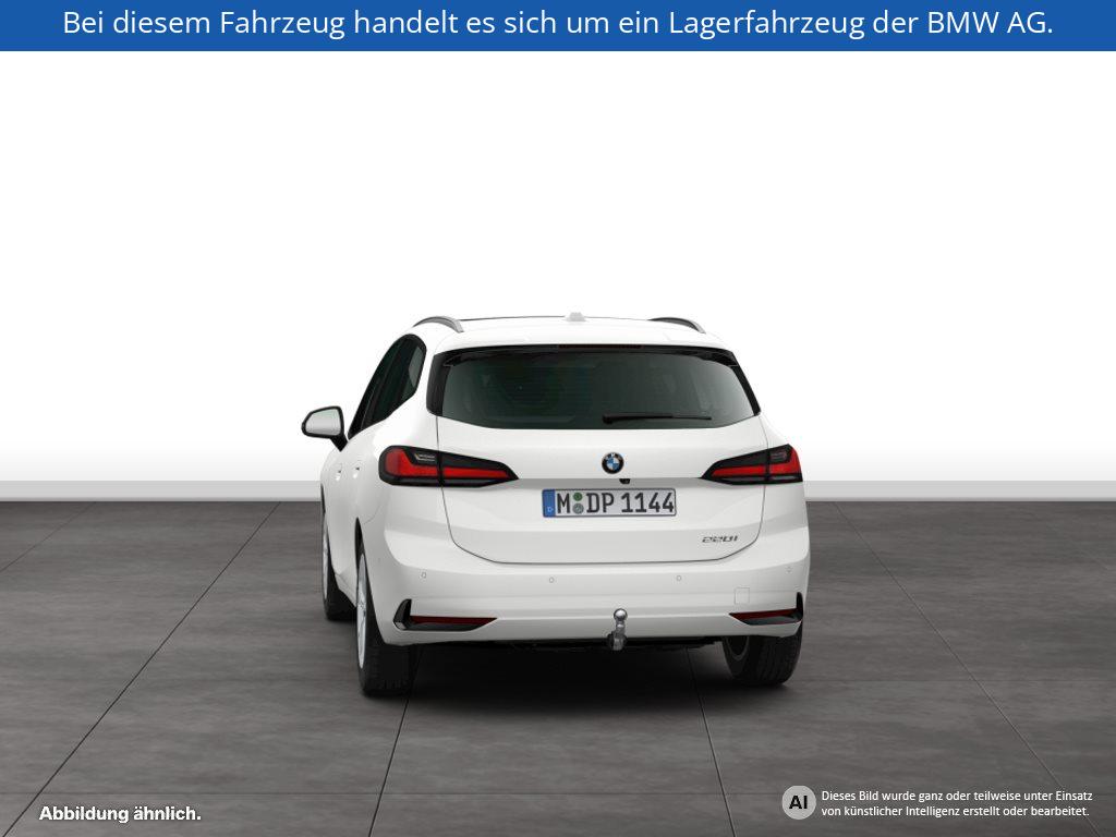 Fahrzeugabbildung BMW 220i Active Tourer